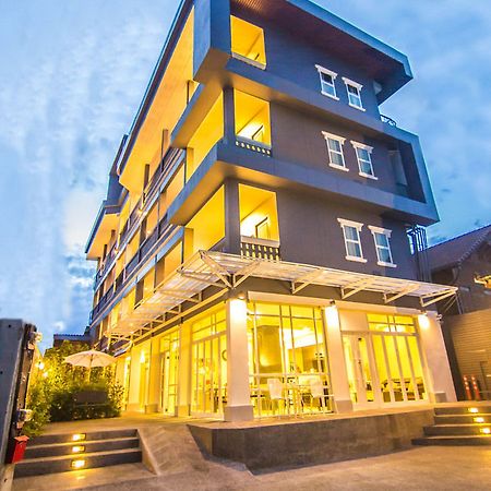 The Guest Chang Moi Boutique Hotel Chiang Mai Bagian luar foto