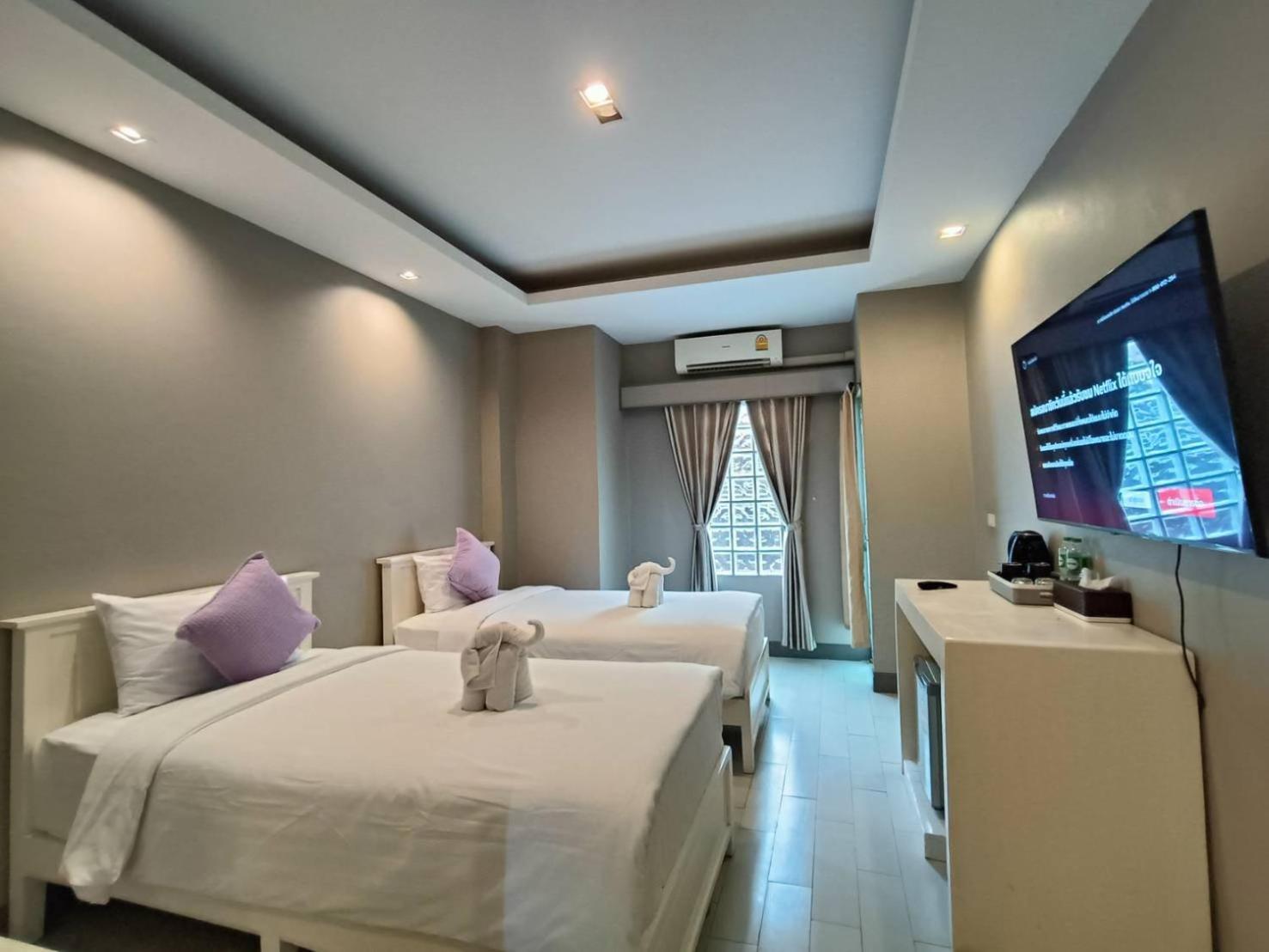 The Guest Chang Moi Boutique Hotel Chiang Mai Bagian luar foto