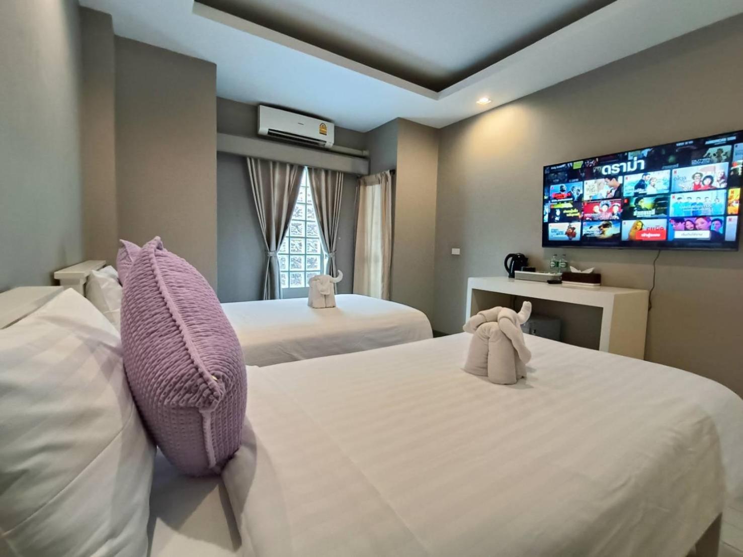 The Guest Chang Moi Boutique Hotel Chiang Mai Bagian luar foto
