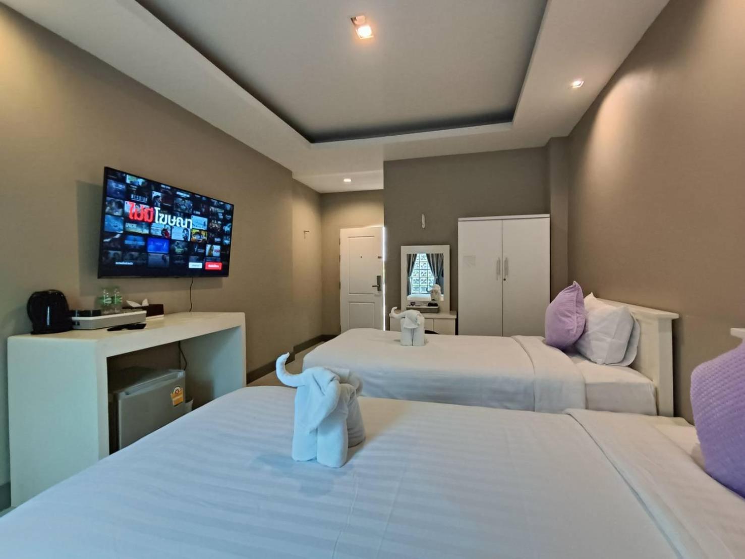 The Guest Chang Moi Boutique Hotel Chiang Mai Bagian luar foto