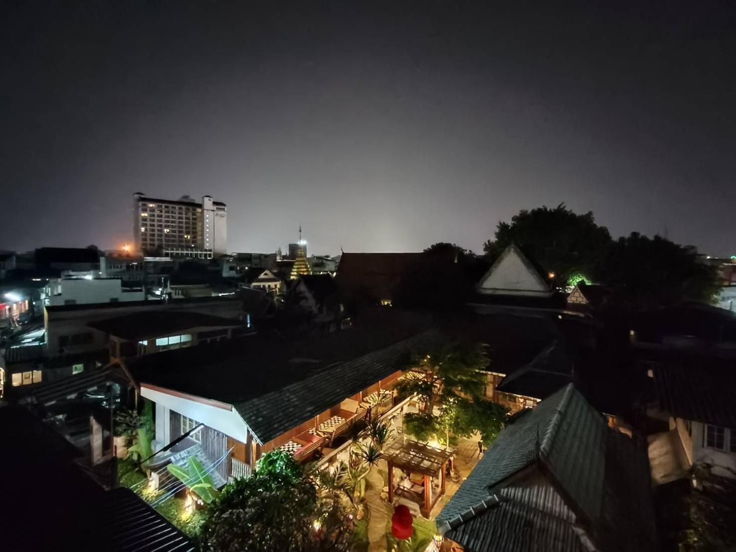 The Guest Chang Moi Boutique Hotel Chiang Mai Bagian luar foto