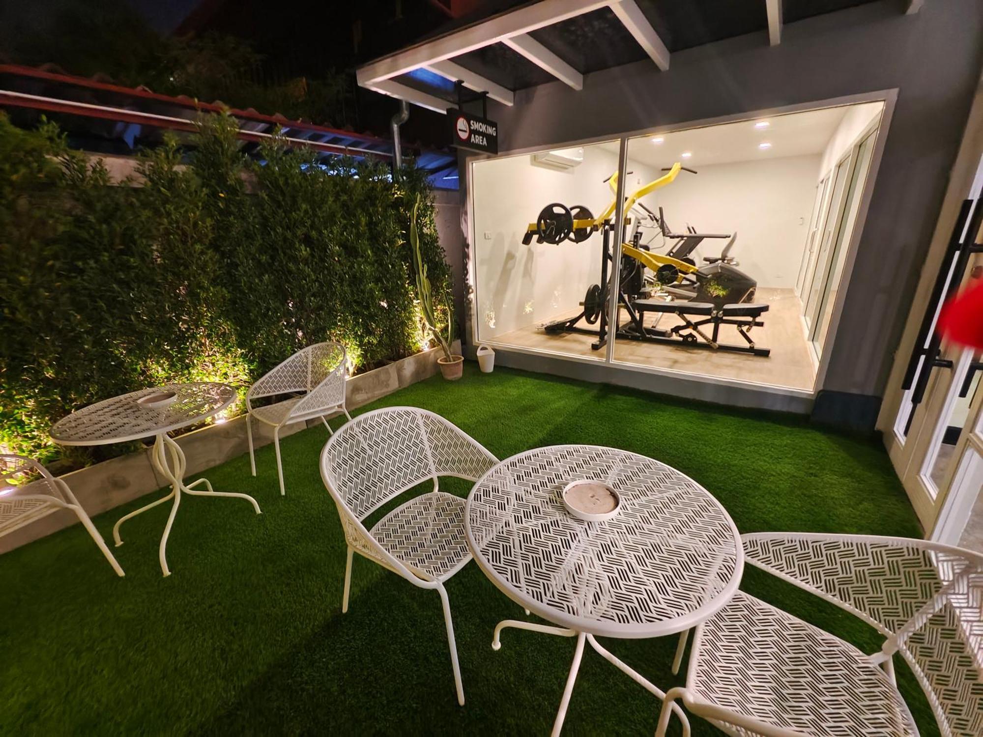 The Guest Chang Moi Boutique Hotel Chiang Mai Bagian luar foto