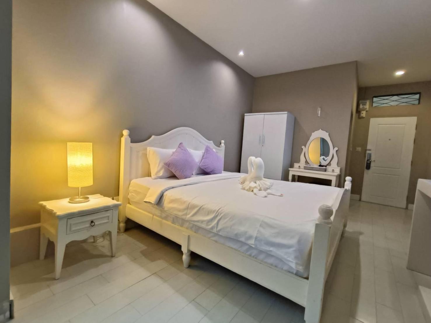 The Guest Chang Moi Boutique Hotel Chiang Mai Bagian luar foto